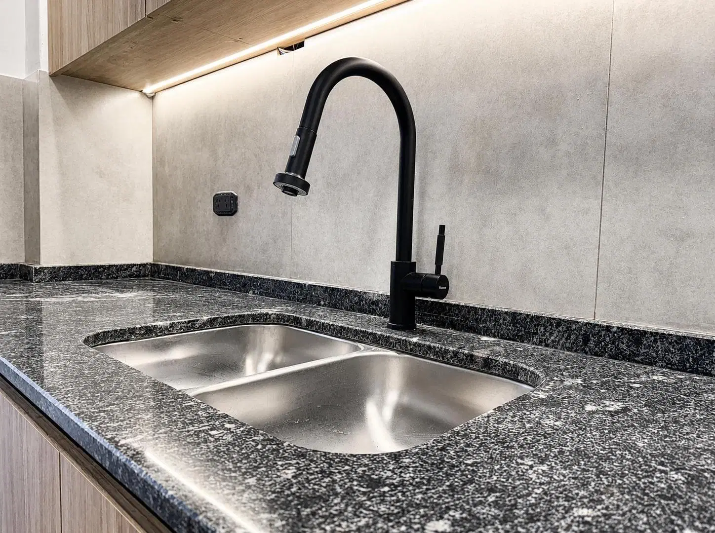 EN VENTA DPTO 2 DORMITORIOS - EDIFICIO TOTALMENTE RENOVADO - CENTRO 4