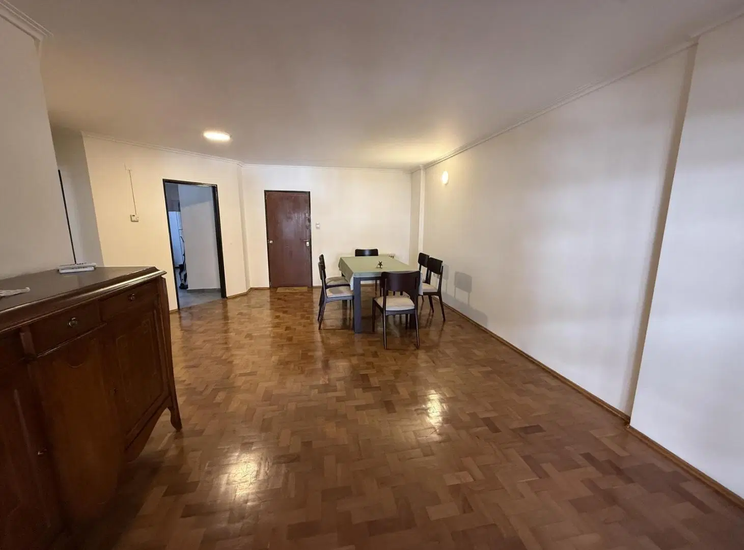 VENTA DEPTO 3 DORM - CON COCHERA - FRENTE - ESCRITURA - MEJOR UBICACIÓN NVA CBA 2