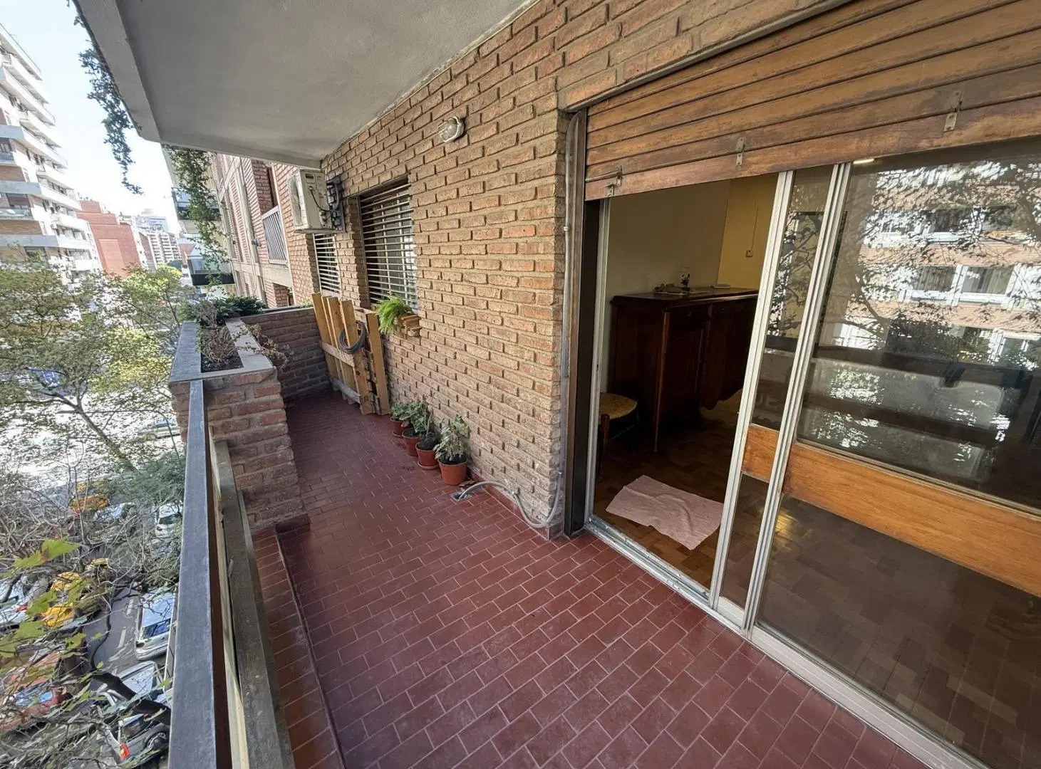 VENTA DEPTO 3 DORM - CON COCHERA - FRENTE - ESCRITURA - MEJOR UBICACIÓN NVA CBA 8