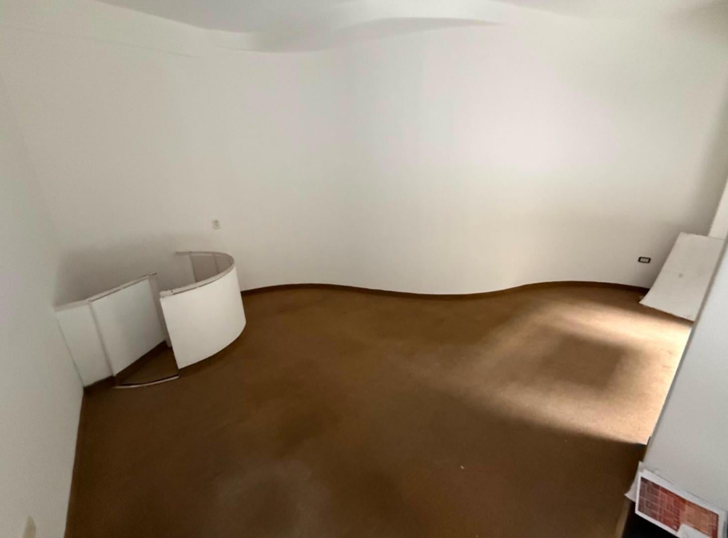 Foto de LOCAL COMERCIAL EN ALQUILER - PLENO NUEVA CORDOBA - A METROS DE PLAZA ESPAÑA, imagen 3