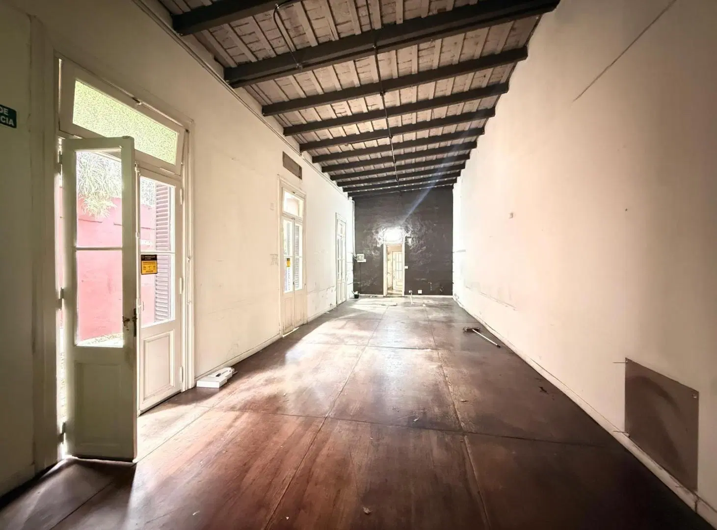 Casa Antigua sobre Lote de 8.60 x 25.75 en Colegiales Zonif. U20 5