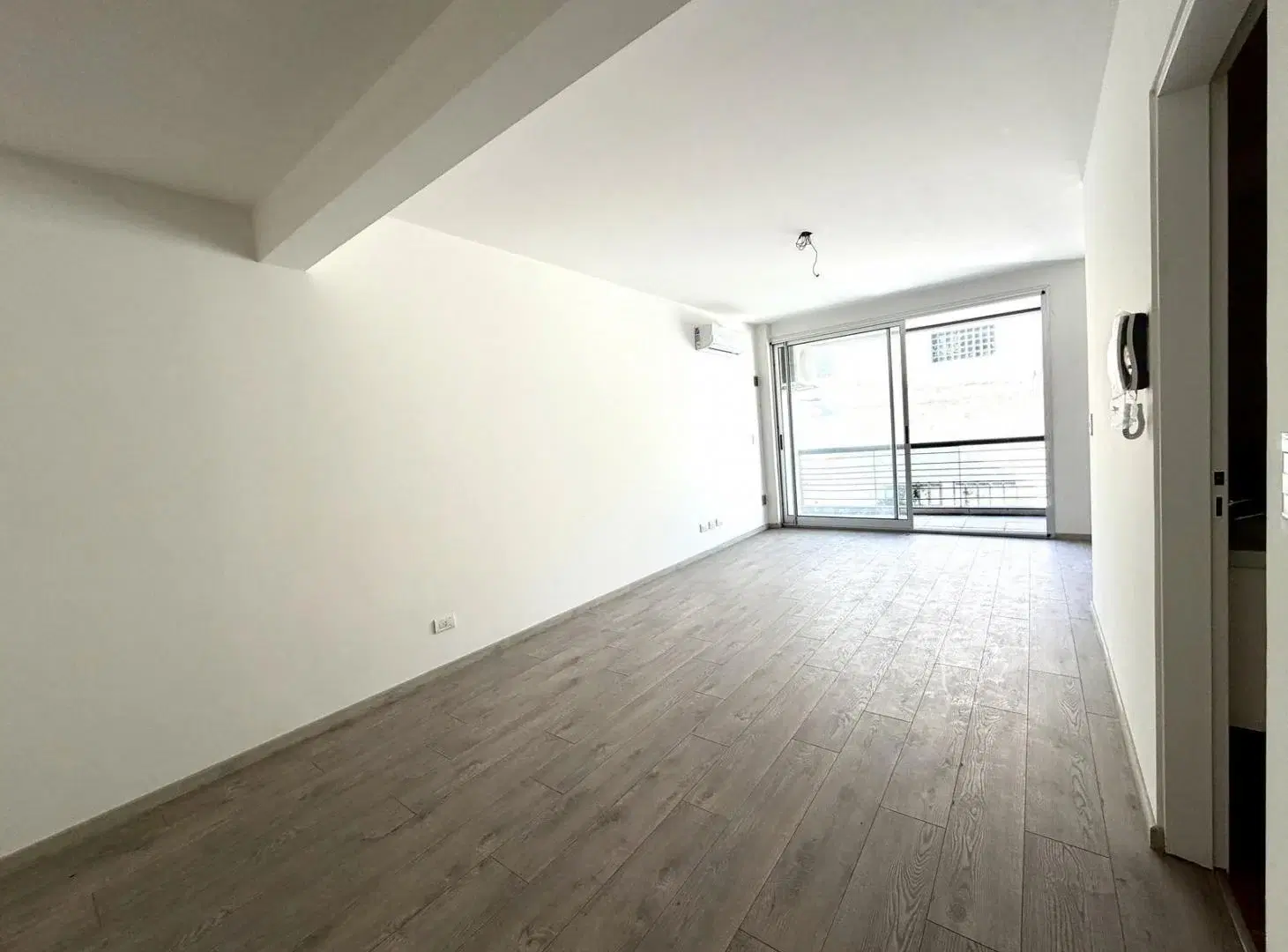 Monoambiente Divisible a Estrenar con SUM en Villa General Mitre | Luminoso y Funcional 5