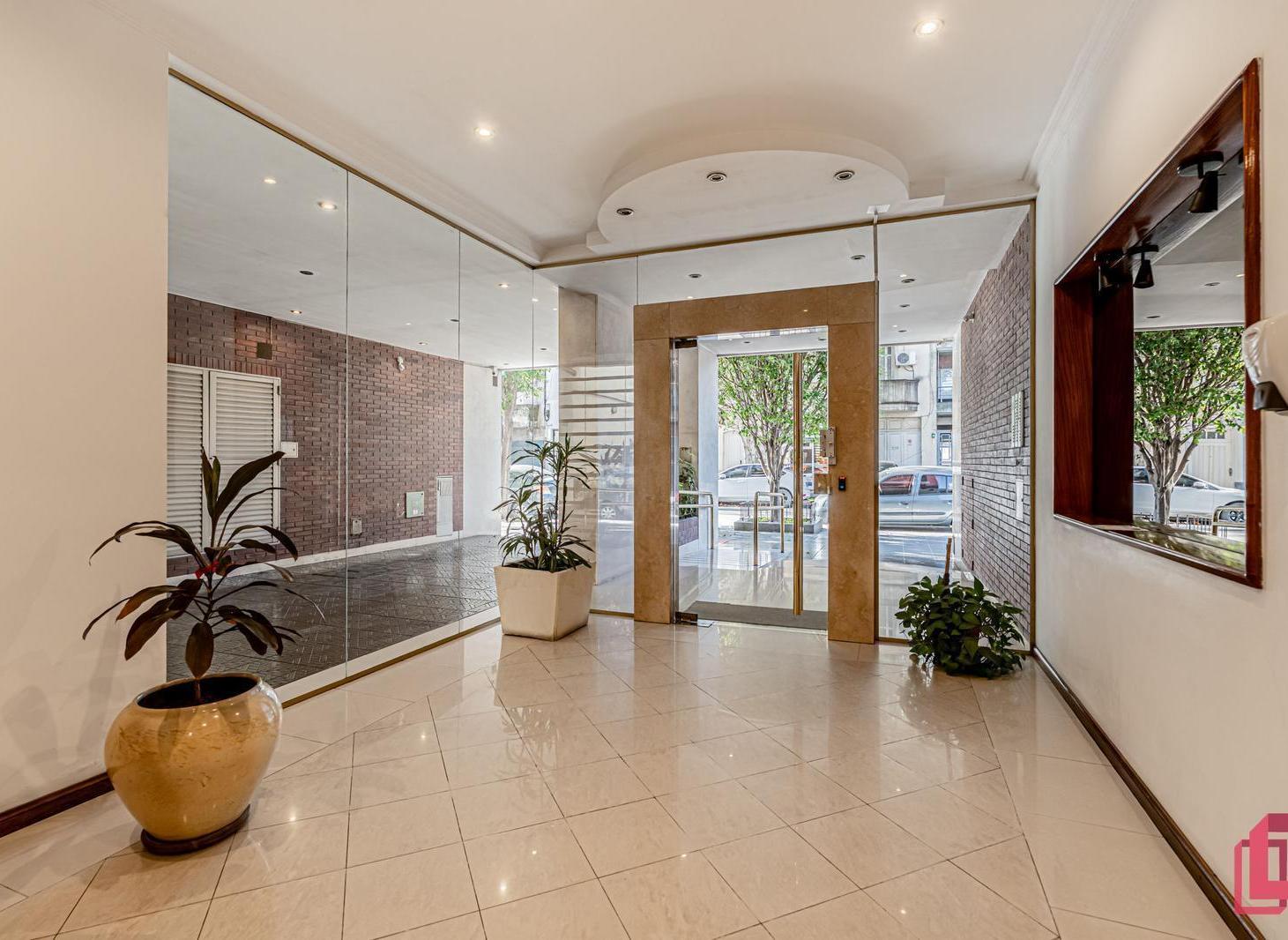 Impecable 2 Ambientes con Balcón y Vista Abierta en Monte Castro | Listo para mudarte
