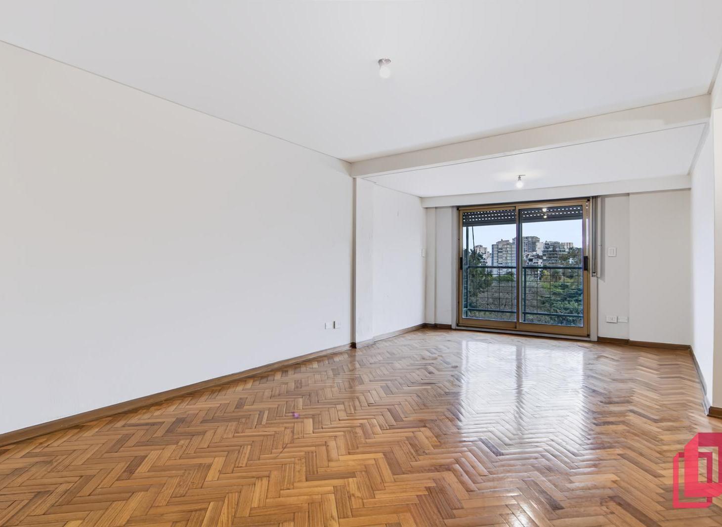 Foto de Venta Departamento piso en Recoleta dos balcones y vista a Parque Las, imagen 5
