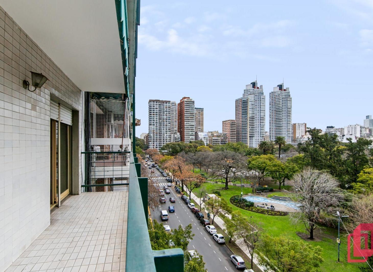 Foto de Venta Departamento piso en Recoleta dos balcones y vista a Parque Las, imagen 3