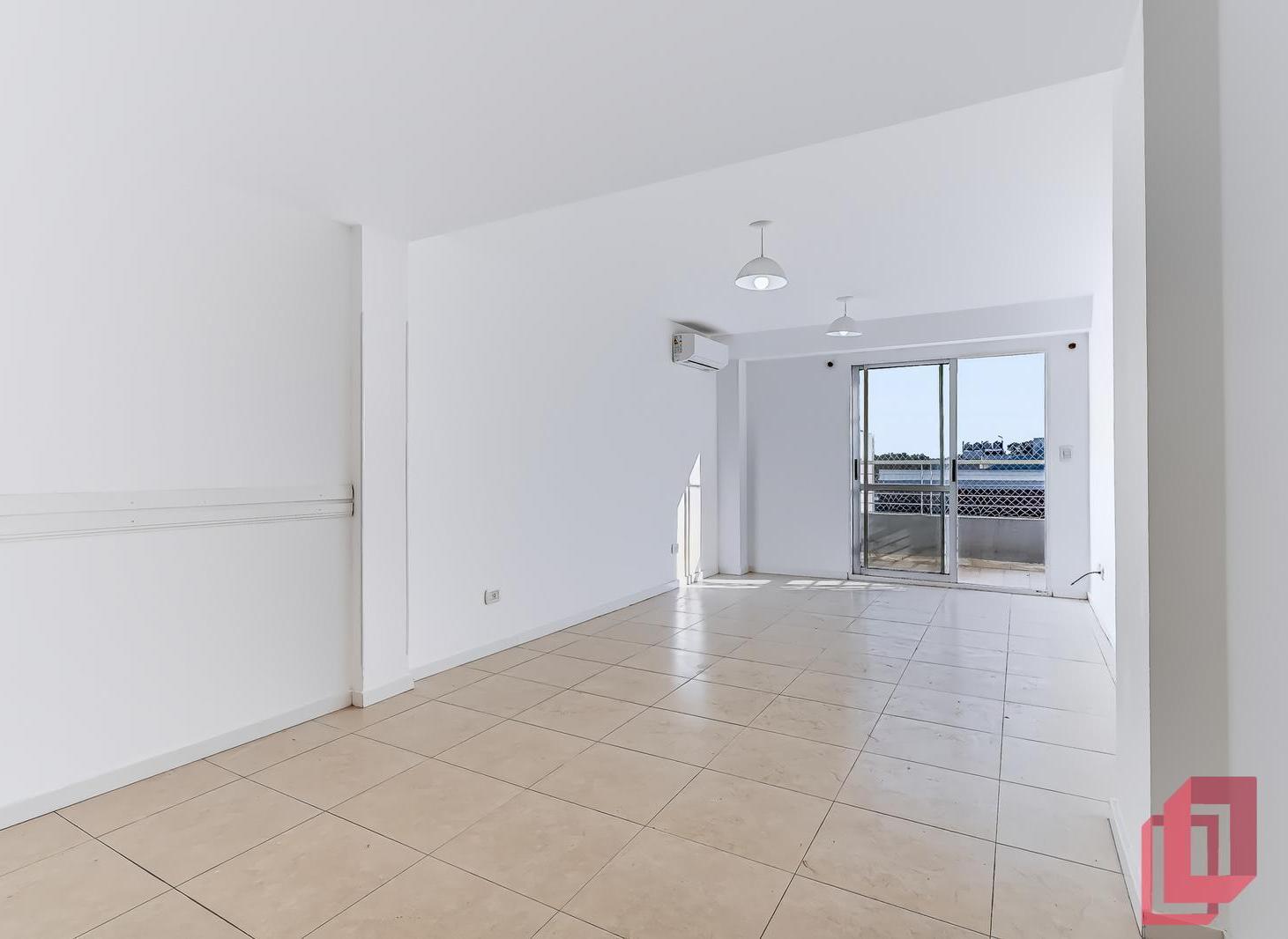 Foto de Venta Monoambiente en Sáenz Peña con cocina independiente, imagen 1