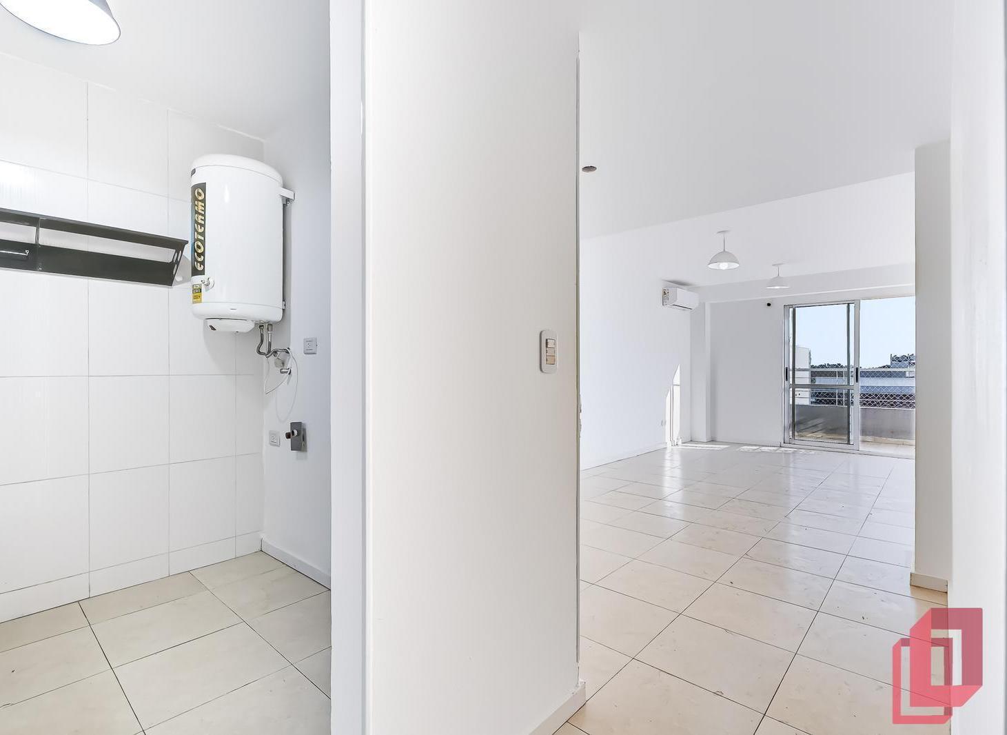 Foto de Venta Monoambiente en Sáenz Peña con cocina independiente, imagen 2