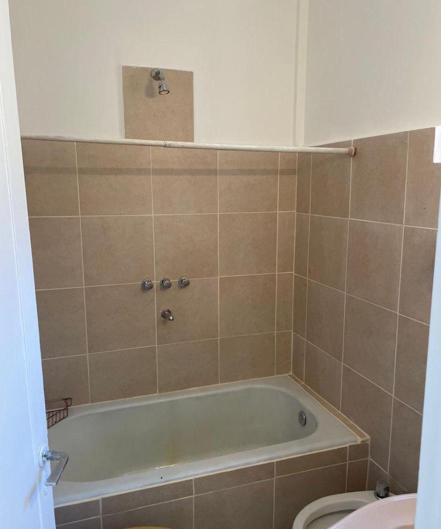 Foto de 2 AMBIENTES LATERAL EN VENTA, imagen 2