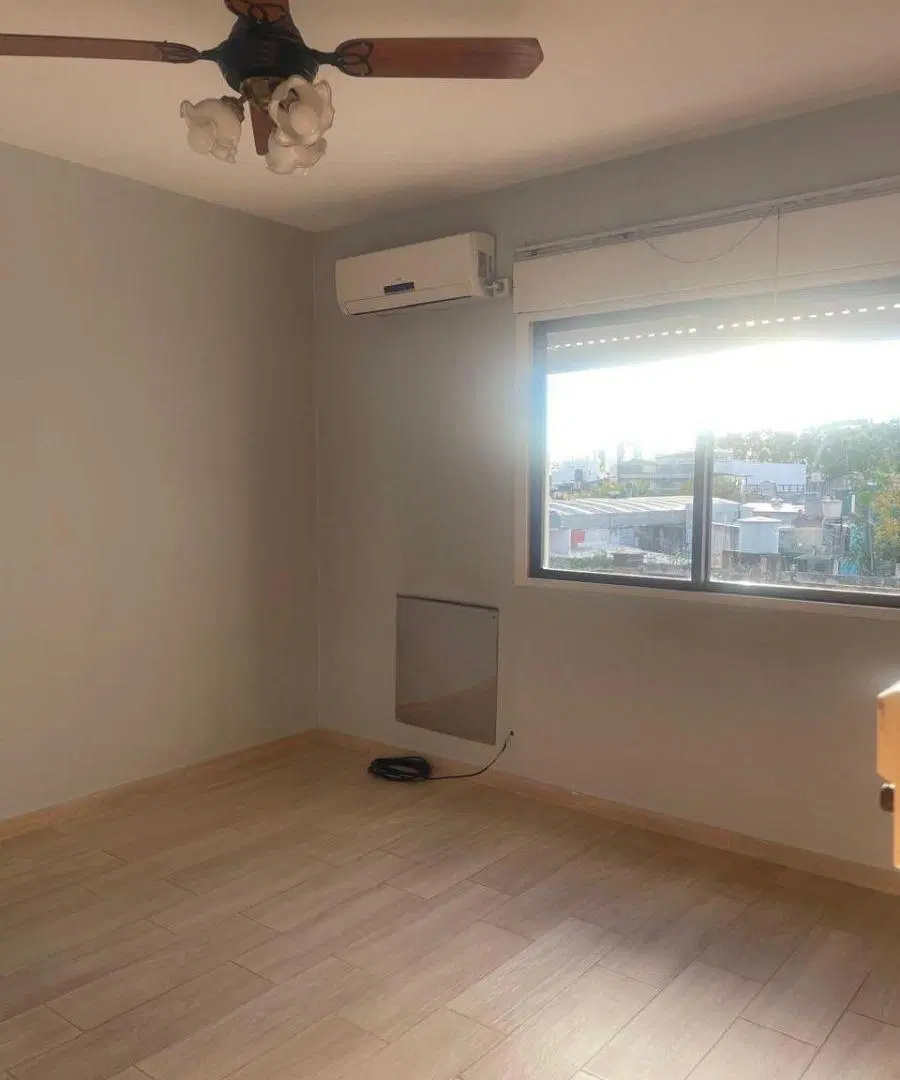 2 AMBIENTES C/BALCON INCLUYE EXPENSAS -MUY AMPLIO - COCINA COMEDOR/ OFFICCE / BAÑO C/ BAÑERA 5