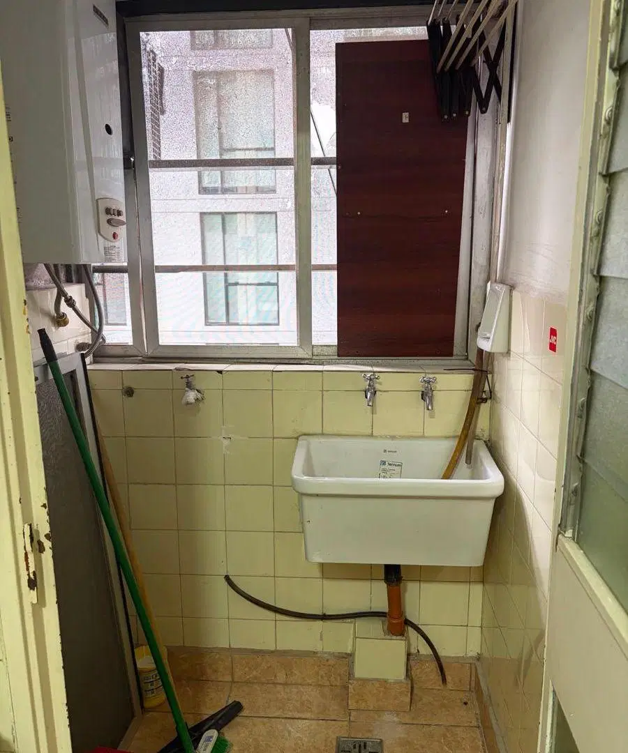 2 AMBIENTES LATERAL - ALTO PROFESIONAL 4