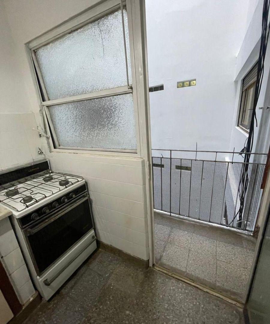 Foto de 2 AMBIENTES LATERAL CON BALCON Y LAVADERO, imagen 2