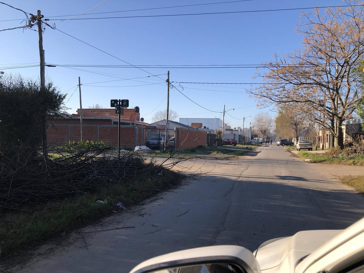 98 e/4y5 (LOTE 9)