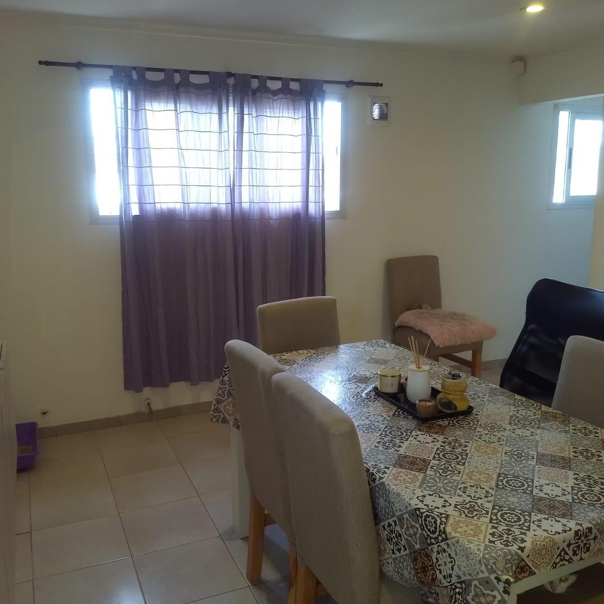 Galpón con Oficinas Departamentos en Venta La Plata 4