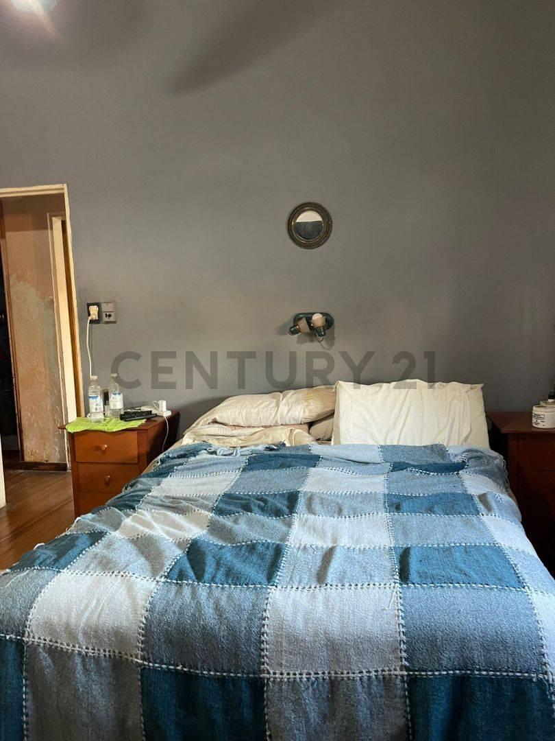 Venta de Casa 5 Ambientes Moreno 2