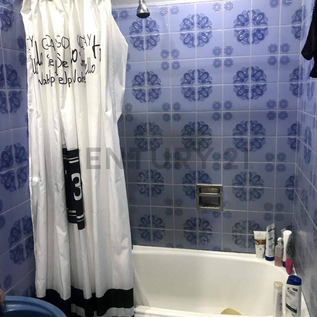 Venta de Casa 5 Ambientes Moreno 3