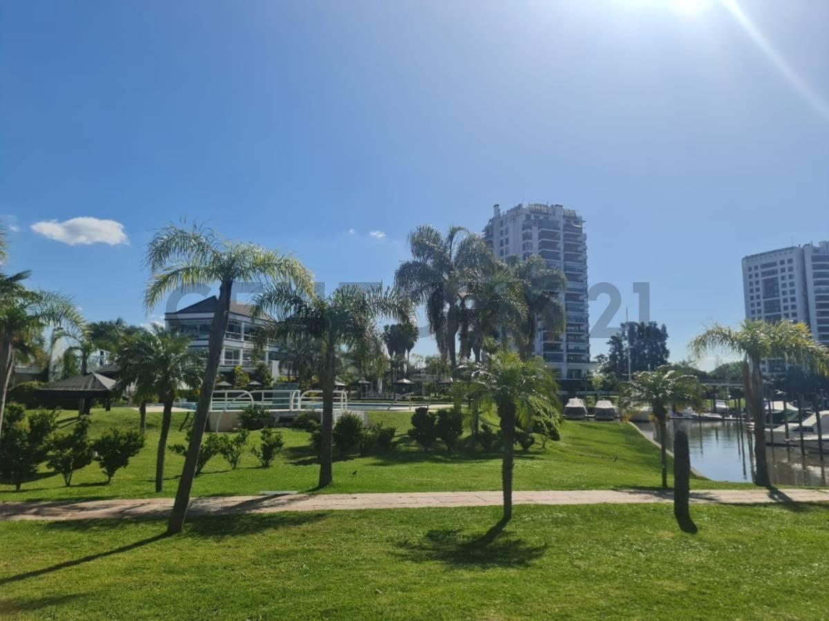 Venta Departamento 4 Ambientes con Amarra Marinasgolf 2