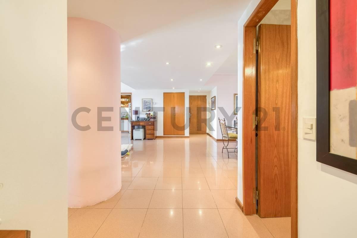 Venta Departamento 4 Ambientes con Amarra Marinasgolf 4