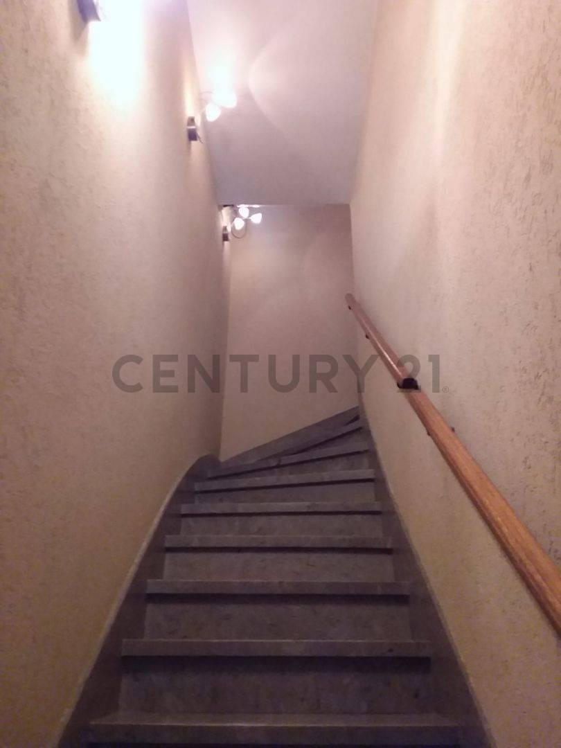 Casa en Venta en Boedo: Espacio, Comodidad y Estilo 4