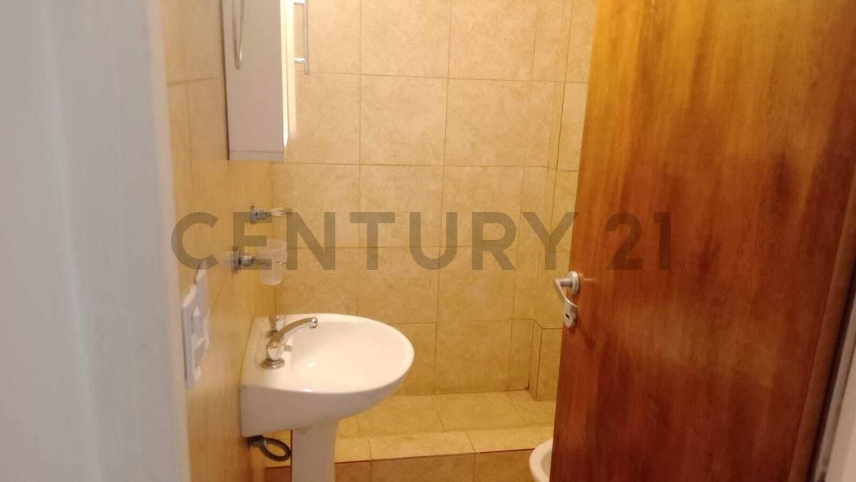 Foto de VENTA DEPARTAMENTO C/FINANCIACION 2 AMBIENTES EN ISIDRO CASANOVA, imagen 4
