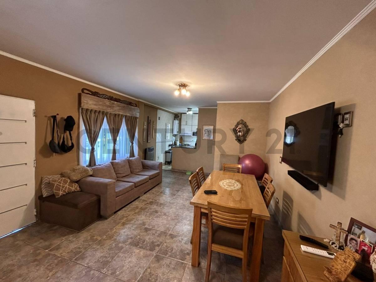 PH 3 AMBIENTES EN VENTA SAN JUSTO