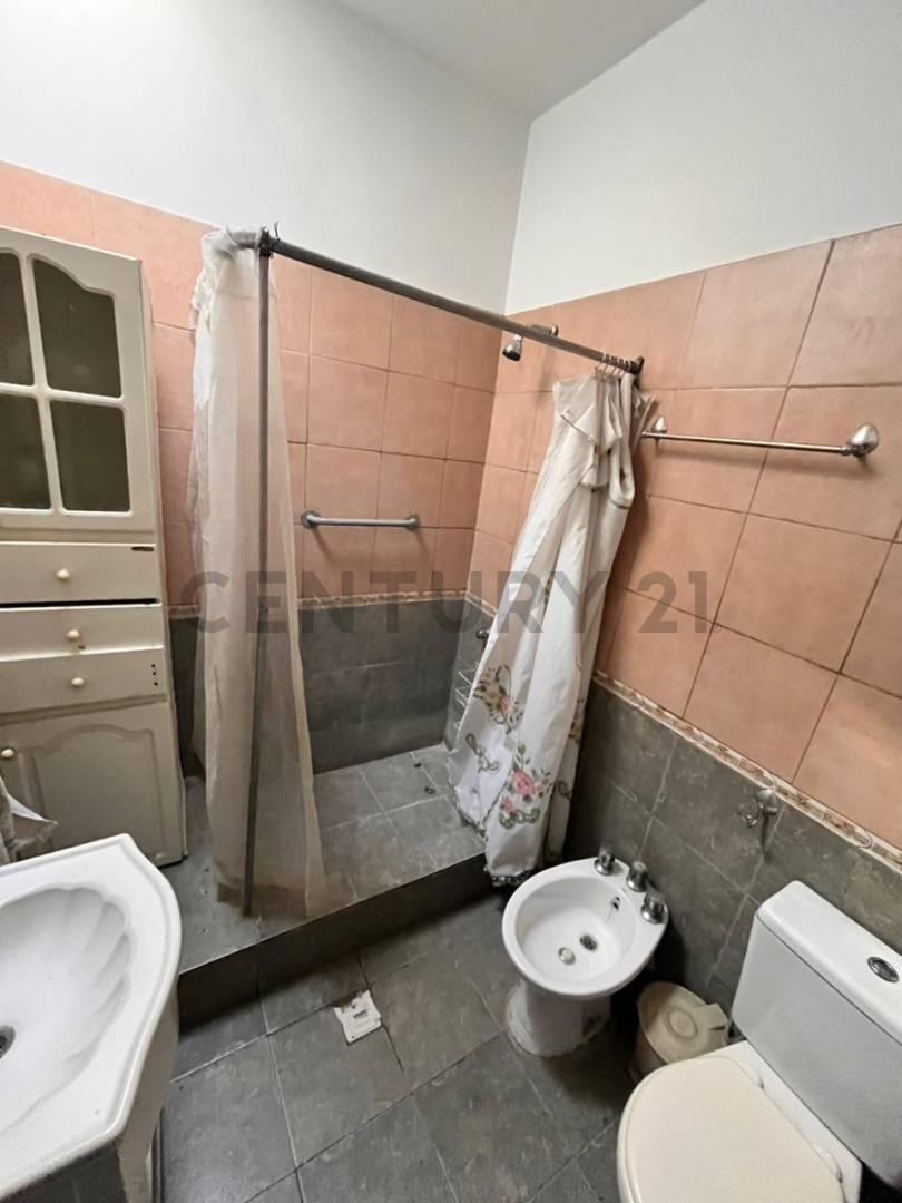 CASA EN VENTA 5 AMBIENTES | LOTE PROPIO ITUZAINGÓ NORTE