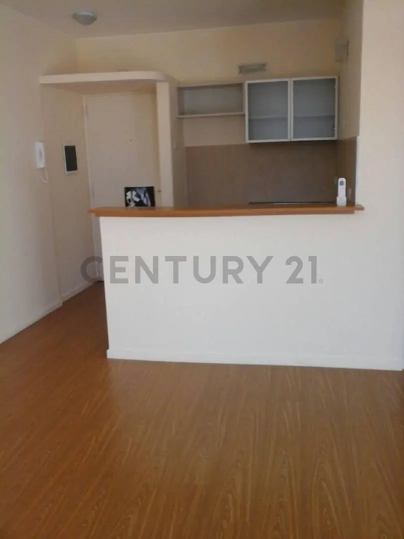 VENTA DE MONOAMBIENTE 4