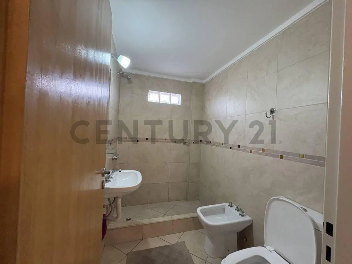 Departamento dos ambientes en alquiler San Justo 2