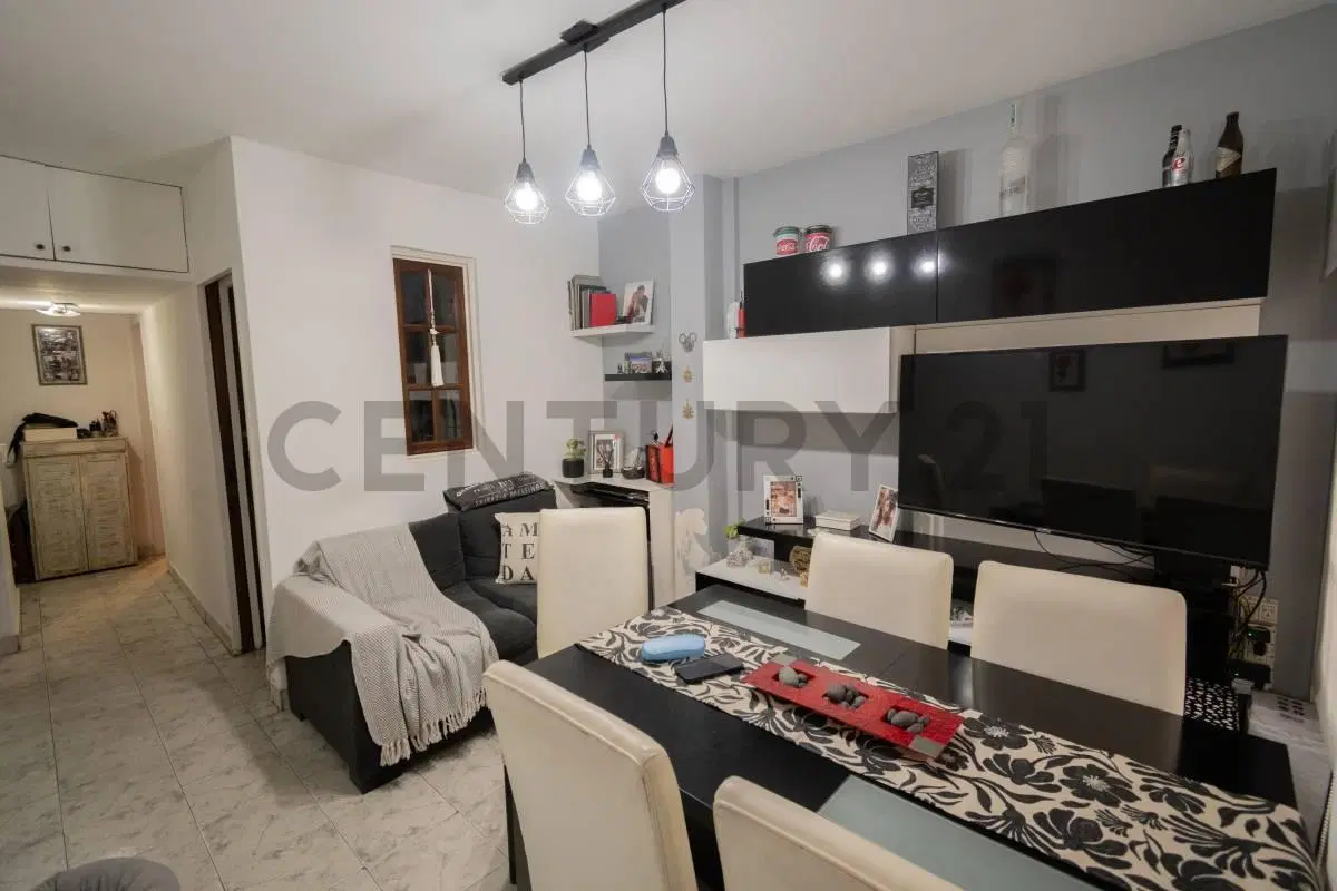 DEPARTAMENTO 3 AMBIENTES EN VENTA CON PATIO – CIUDADELA 5