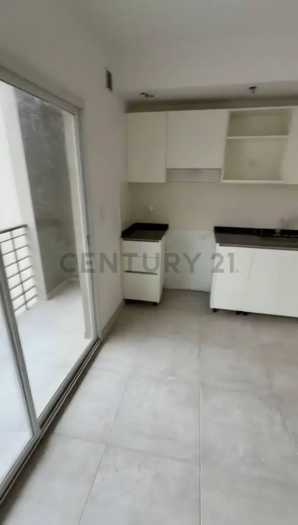 DEPARTAMENTO 2 AMBIENTES A ESTRENAR EN CIUDADELA ENTREGA INMEDIATA CON FINANCIACION 3