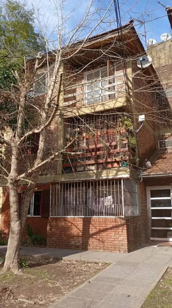 Departamento en venta ubicado en Ramón Santamarina 1081, Barrio Docente, El Jagüel 5