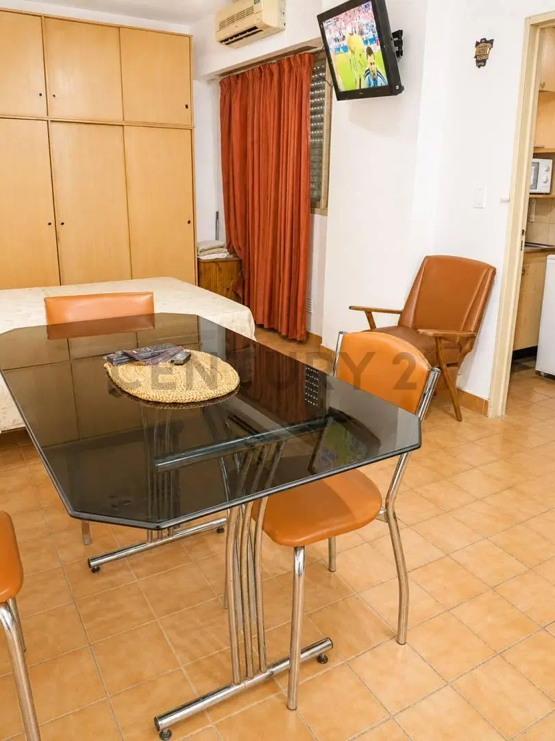 ALQUILER DE MONOAMBIENTE AMOBLADO 5