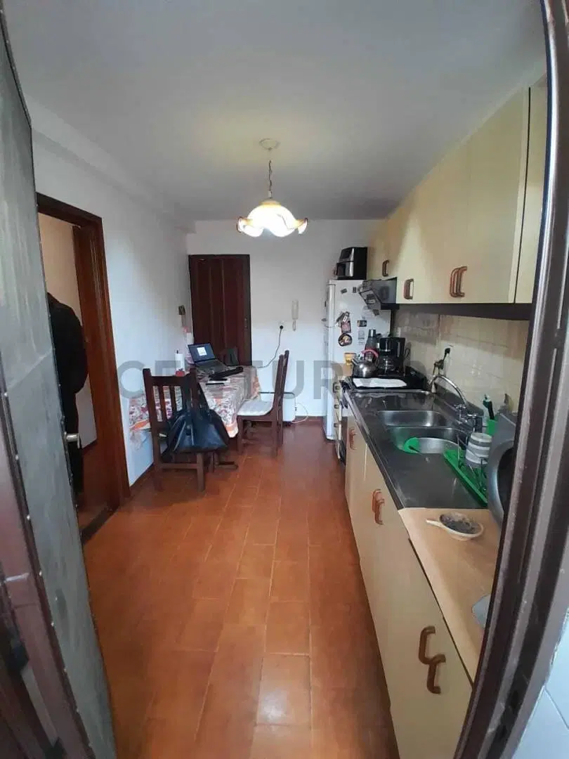 VENTA DE DEPARTAMENTO DE 2 AMBIENTES 4