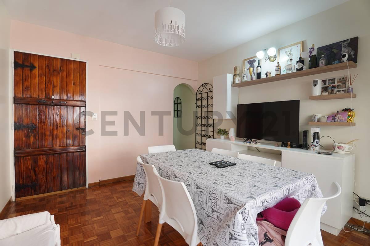 Foto de Venta departamento 2 ambientes AL FRENTE en Monserrat ¡LUMINOSO Y, imagen 3