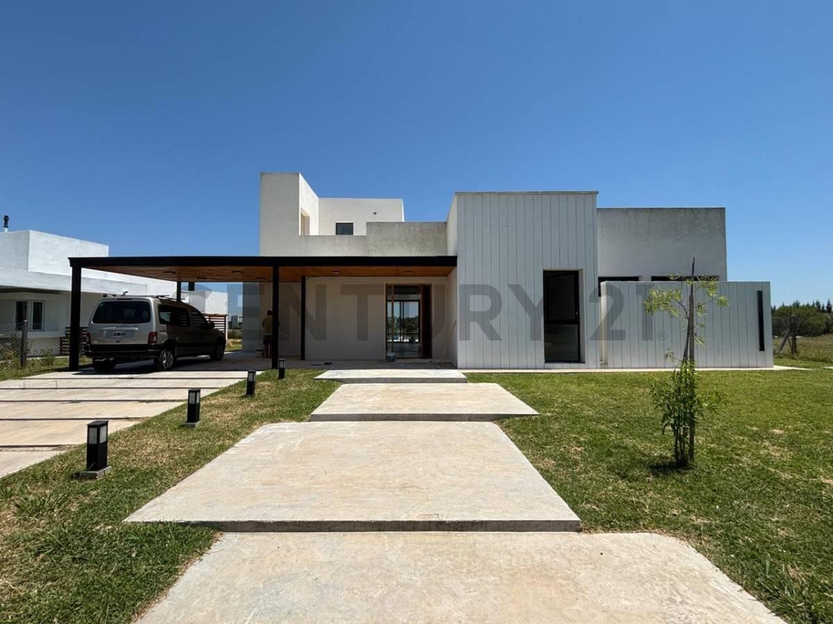 Foto de CASA EN VENTA EN BARRIO PRIVADO SAN SEBASTIAN, imagen 3