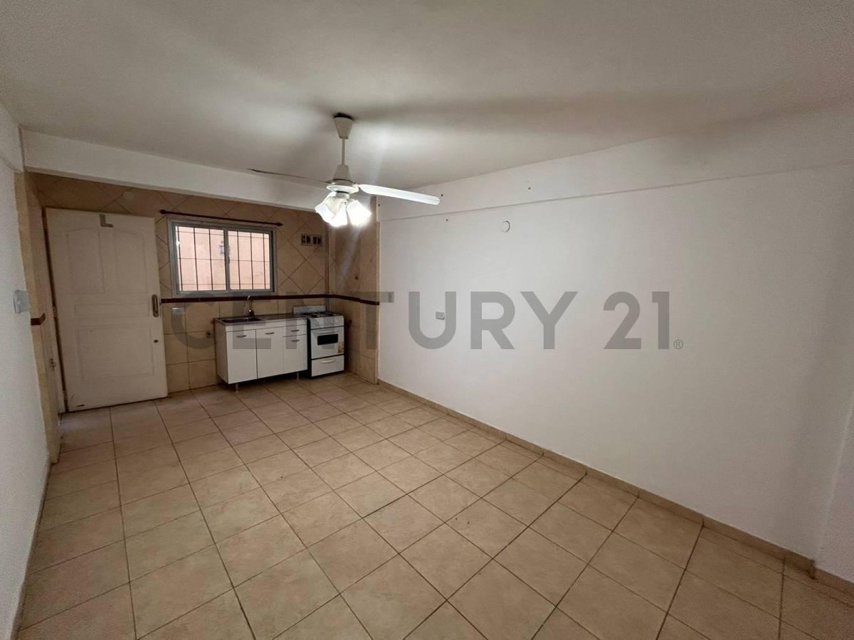 Foto de VENTA DEPARTAMENTO C/FINANCIACION 2 AMBIENTES EN ISIDRO CASANOVA, imagen 2