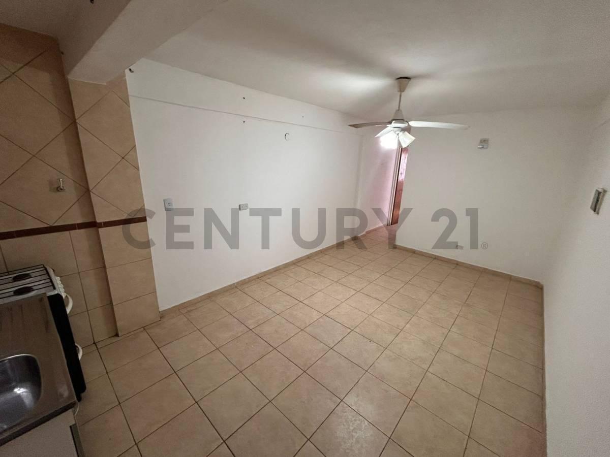 Foto de VENTA DEPARTAMENTO C/FINANCIACION 2 AMBIENTES EN ISIDRO CASANOVA, imagen 1