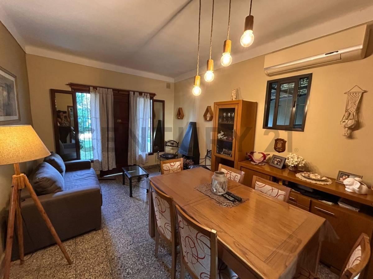 Foto de VENTA CASA EN BLOQUE 5 AMBIENTES VILLA SARMIENTO MORON, imagen 1