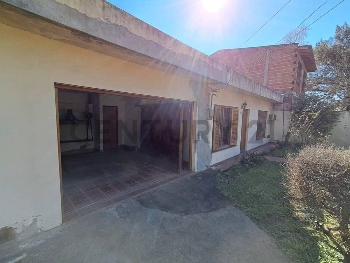 Foto de Casa 5 ambientes con quincho y parrilla - Suipacha 246, Bosques, imagen 4