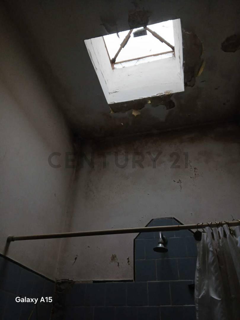 Foto de Casa antigua a reciclar con gran potencial — Villa Ballester, imagen 3