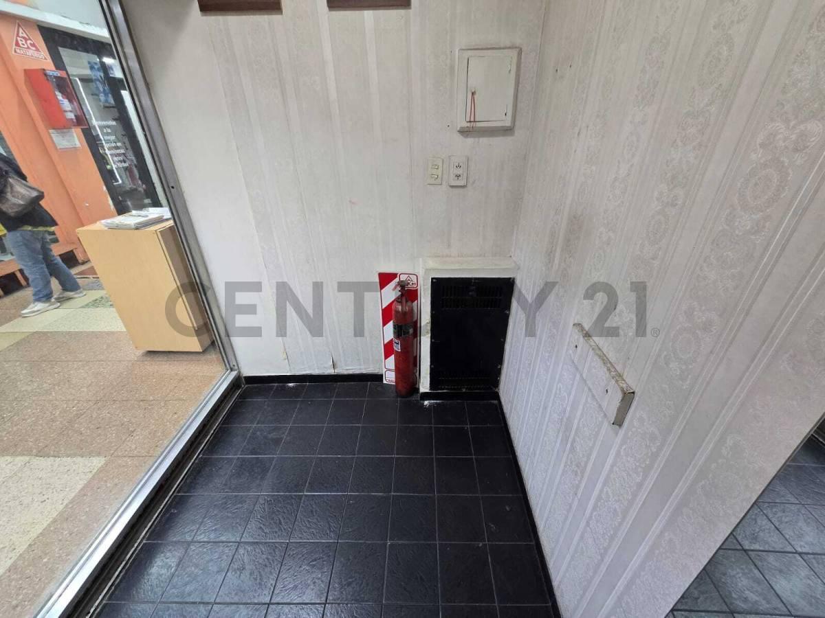 Foto de LOCAL EN ALQUILER – GALERÍA | AV. CORRIENTES 4770, imagen 5