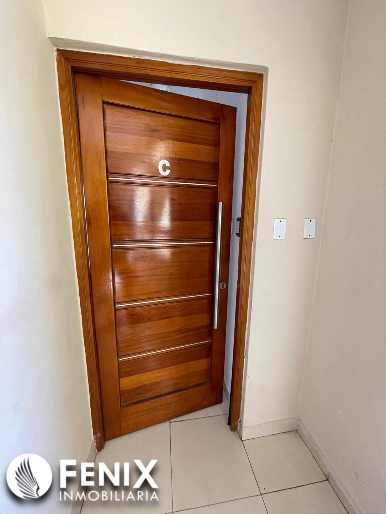 Foto de DF698 - DEPTO EN VENTA Z/ AV. LAVALLE Y AV. BUSTAMANTE, imagen 3
