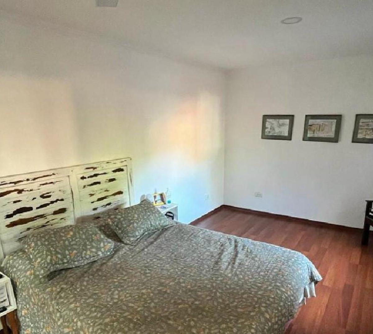 Foto de CF1200 - CASA EN VENTA Z/ AV. RADEMACHER Y CMTE. ESPORA, imagen 2