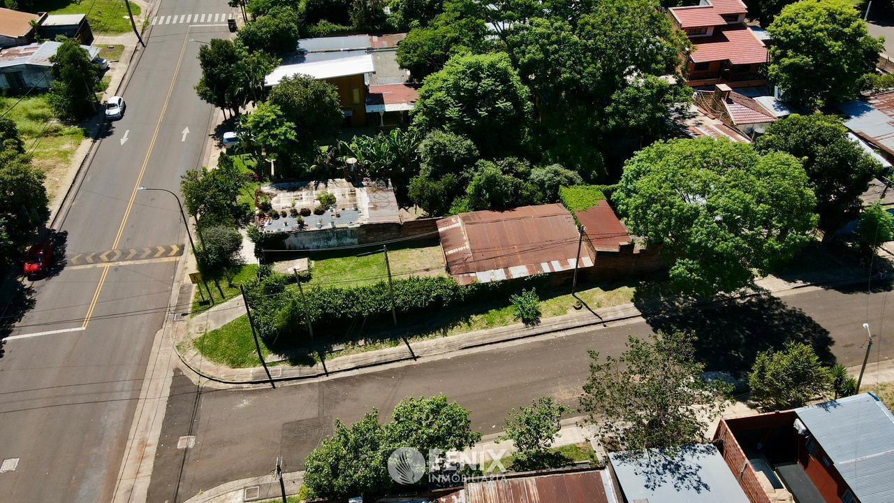TF855 - TERRENO EN ESQUINA EN VENTA - AV. ALMAFUERTE Y PADRE SERRANO - ZONA YATCH CLUB