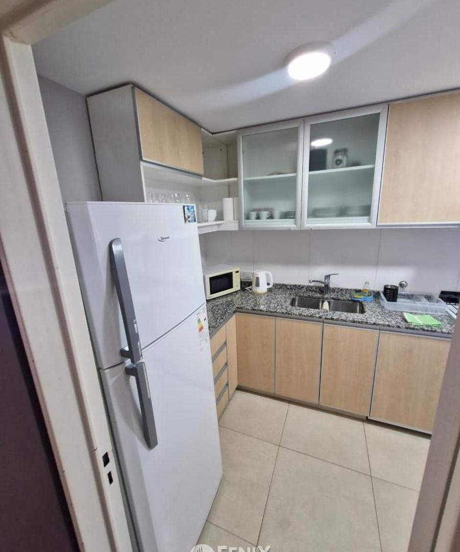 Foto de DFA424 - DEPARTAMENTO CÉNTRICO - 2 DORMITORIOS - EDIF. ALTOS DEL CERRO, imagen 4