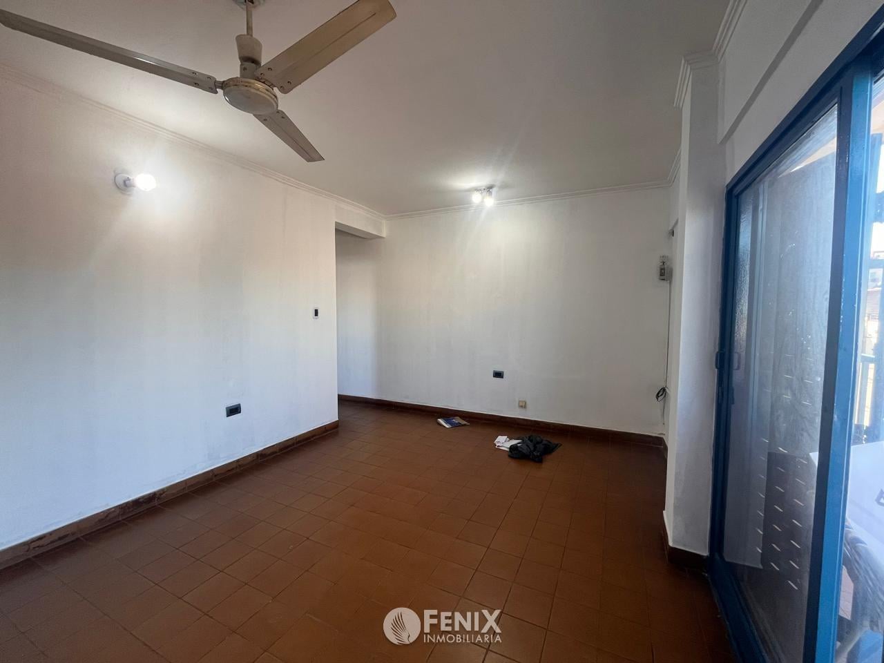 DFA434 - DEPARTAMENTO - 2 DORMITORIOS - AV. URUGUAY Y TRINCHERAS