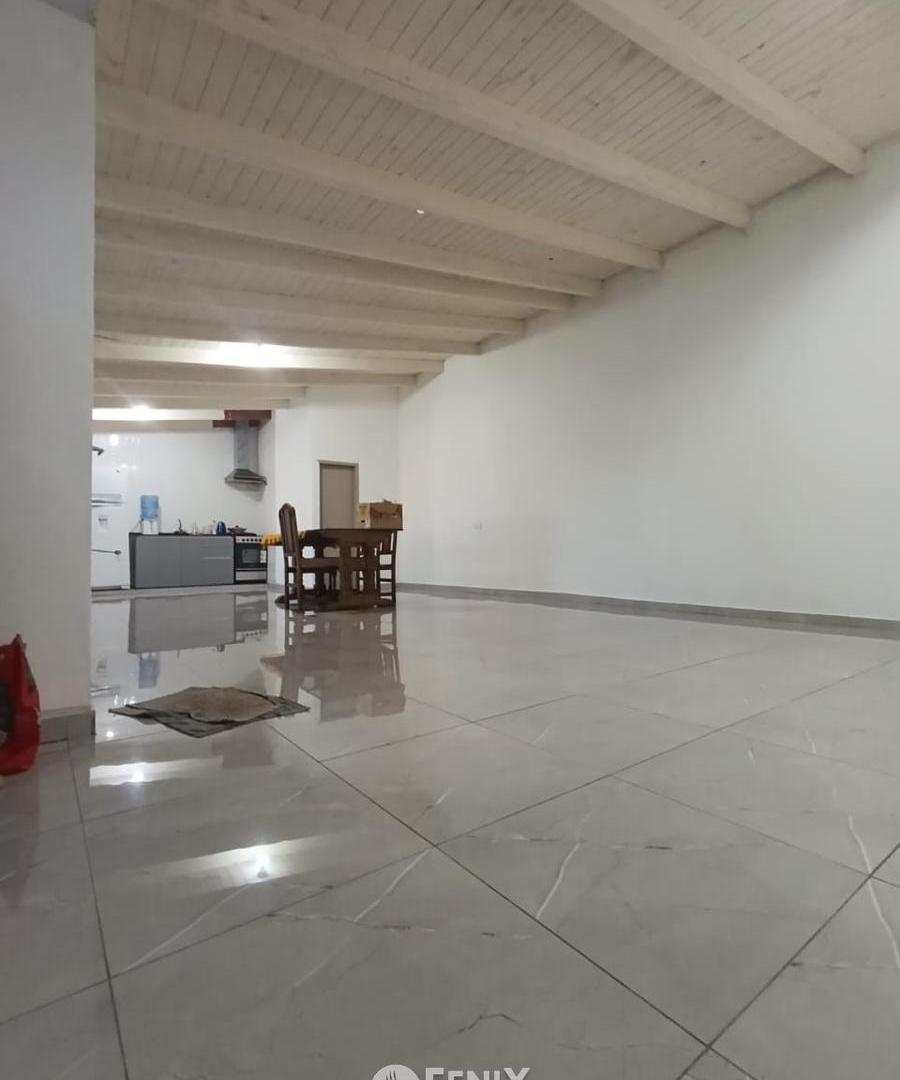 Foto de CF1375 - CASA- 3 DORMITORIOS - AV. 115 Y MARTÍN FIERRO, imagen 4