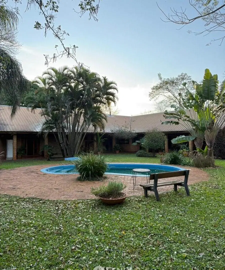 CF1379 - CASA - AV. URQUIZA Y MONSEÑOR DE ANDREA 5