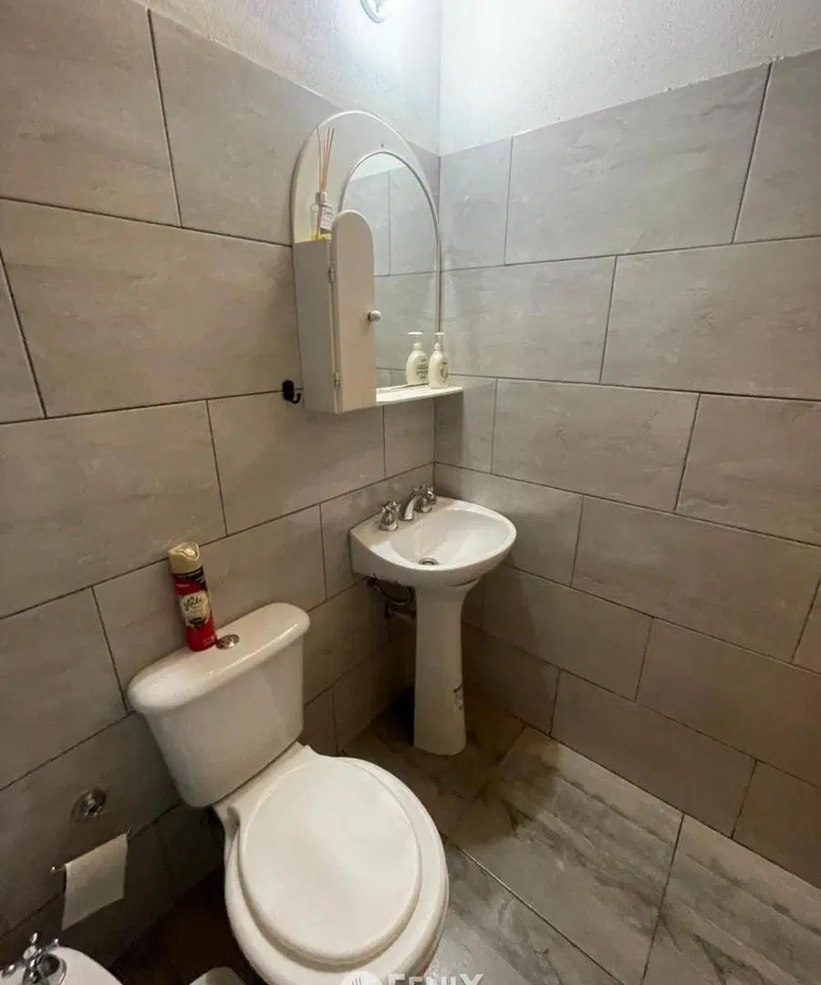 DFA411 - MONOAMBIENTE EN ALQUILER - AV. STA. CATALINA Y STA. CRUZ 2