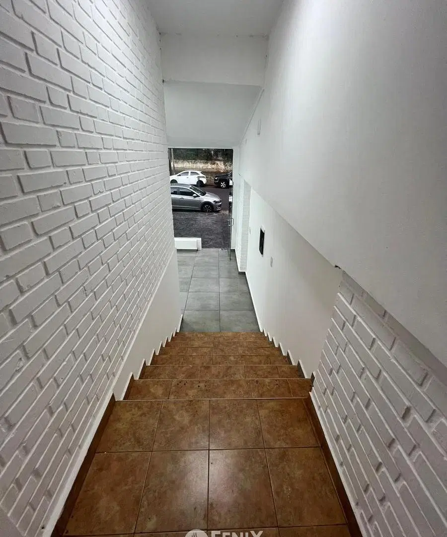 LCF A195 - LOCAL COMERCIAL - AV. MAIPU 4