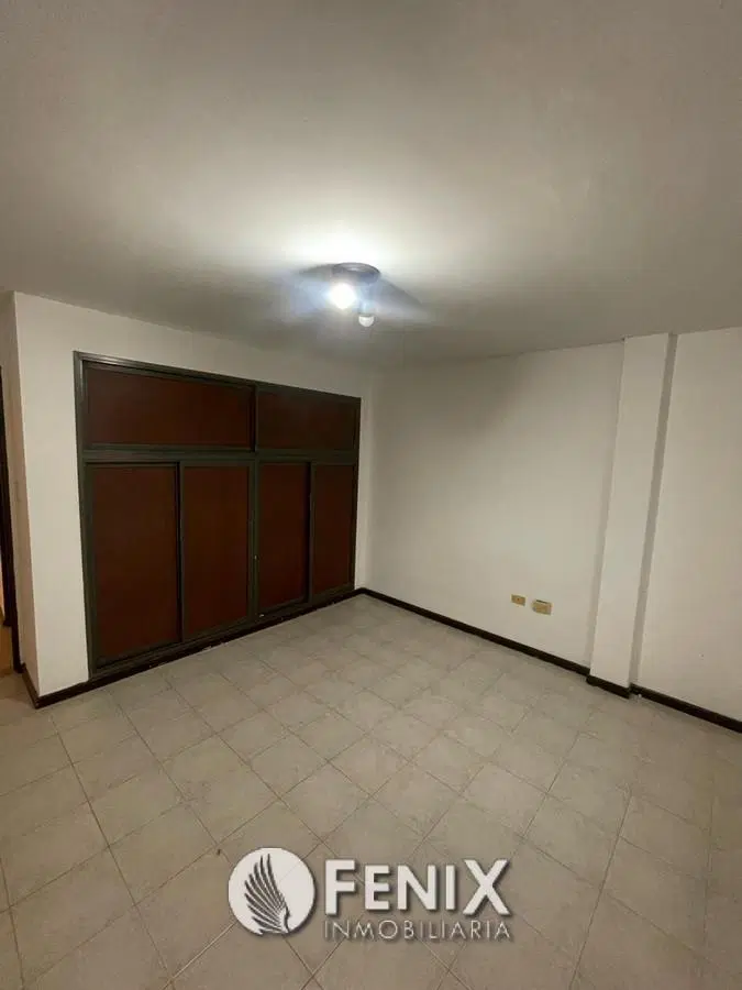 DFA288 - DEPARTAMENTO EN ALQUILER Z/ VILLA SARITA 3